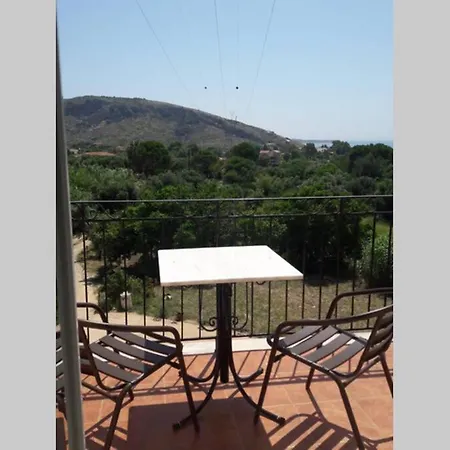 Apartment Rodanthy Iii Katelios